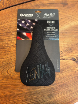 Седло SDG Patriot RL Cr-mo Sorry For Partying Co-Op